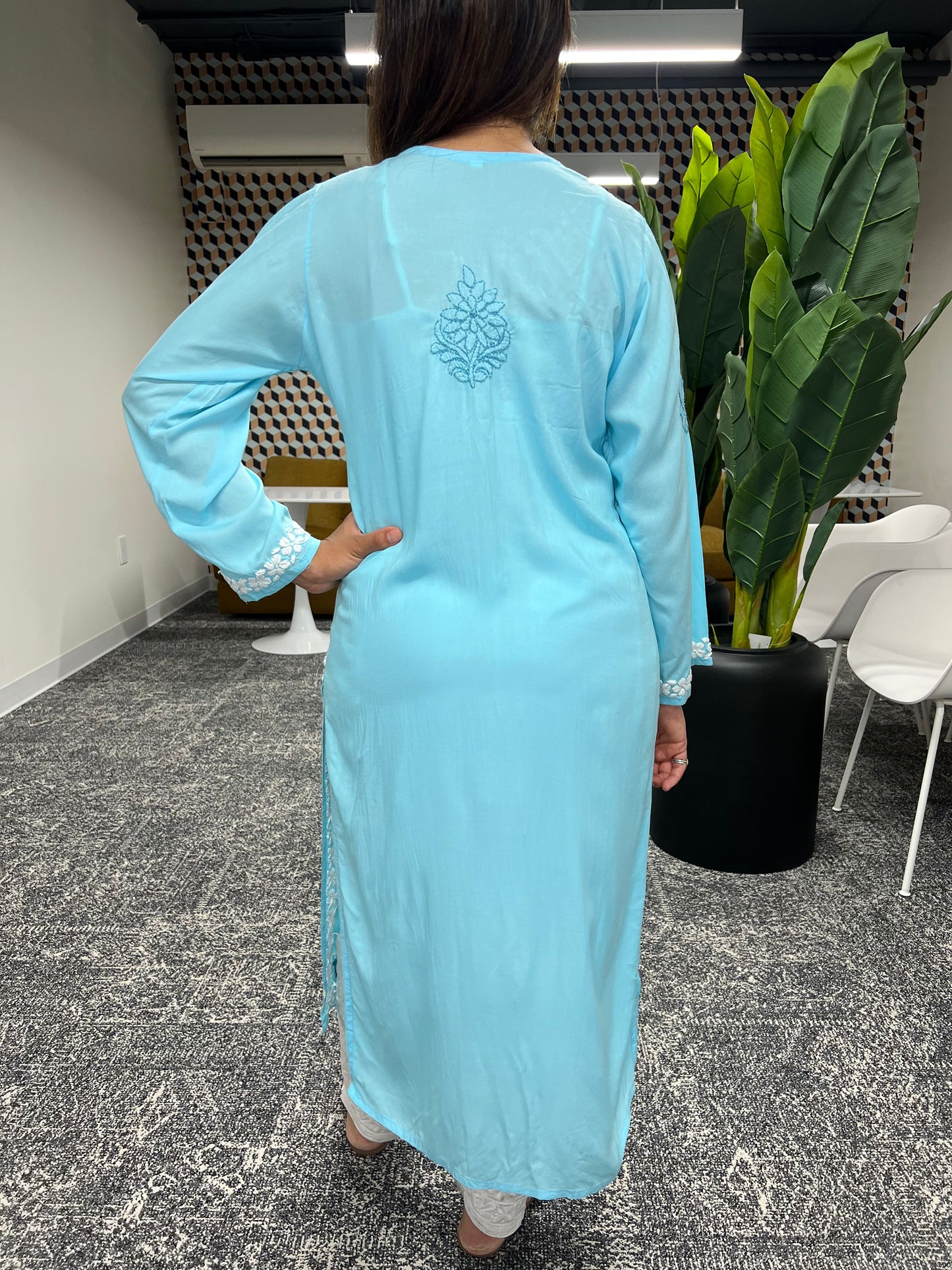 Chikankari floral booti with dark blue thread on kurta back