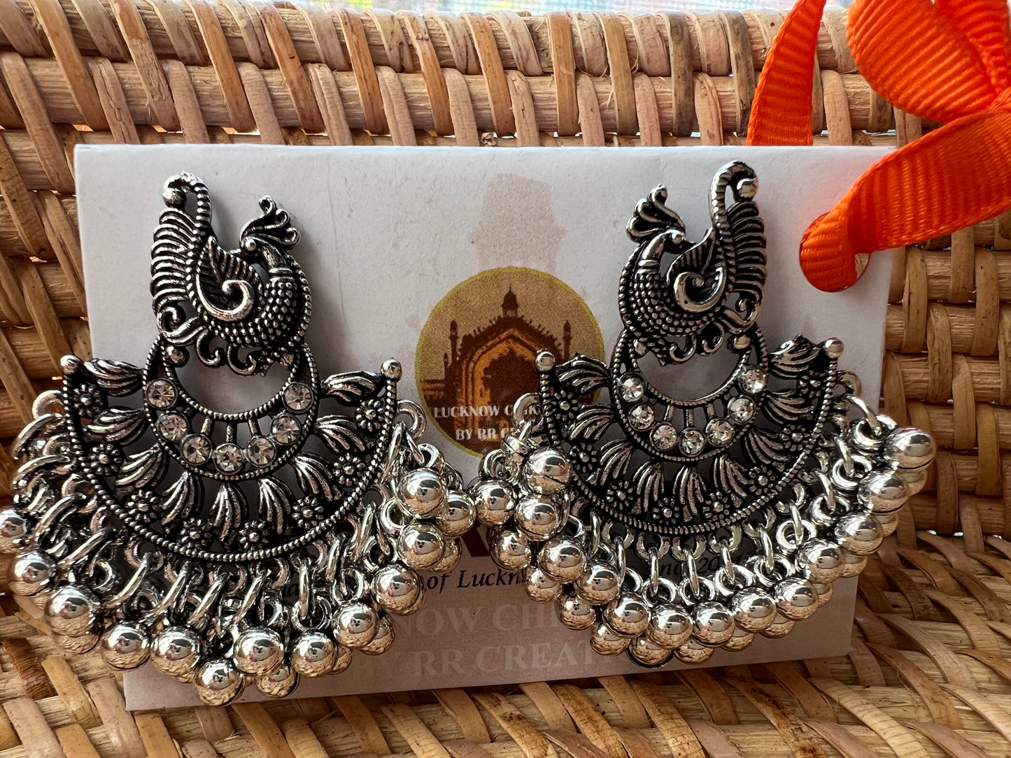 Oxidized earring s with stone work